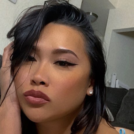 Asian Silk onlyfans leaks