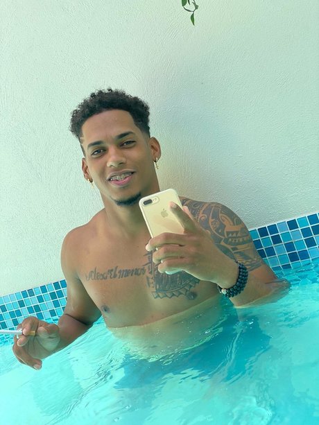 Alexflete5 onlyfans nide