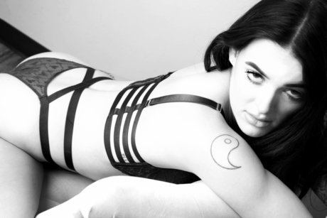 Amity Lacey onlyfans leaks.