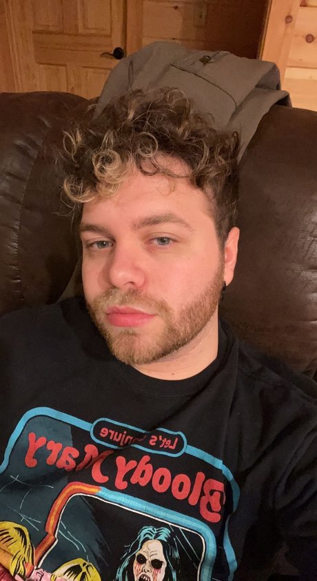 Logan Chambers onlyfans leaked pics