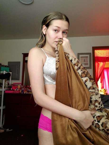 Diamond Candy onlyfans sextape leak