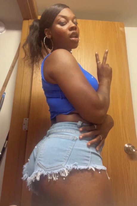 Boobookitty onlyfans content