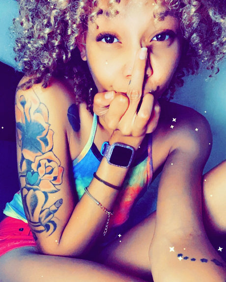 Alexa Contessa onlyfans model