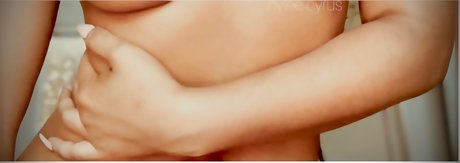 NyleeCyrus onlyfans public photos