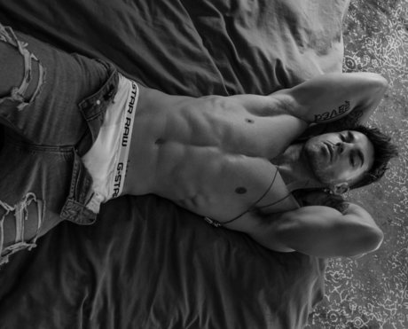 J X RYD_ onlyfans pics