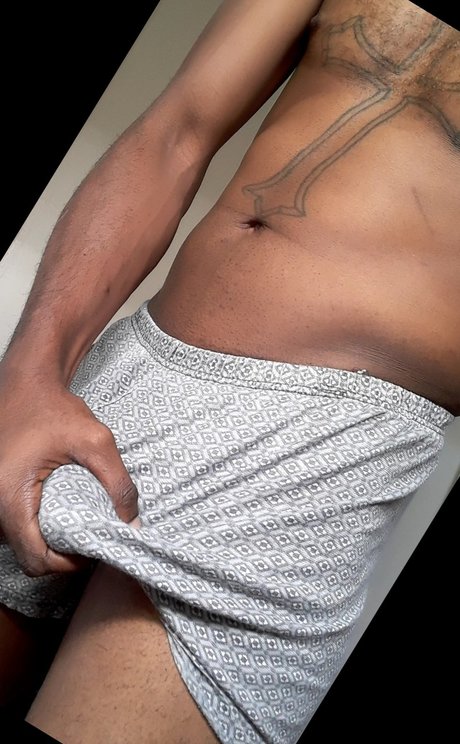 nuttbuddieloadout boobs onlyfans