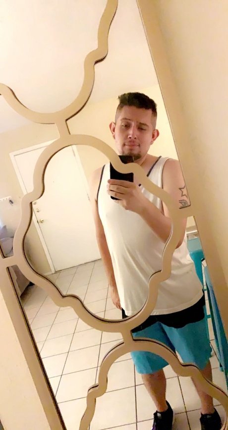 Alex Barrera naked on onlyfans