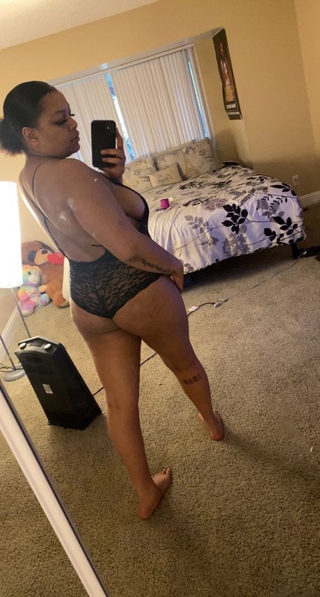 Brooklyn Aleph nude onlyfans