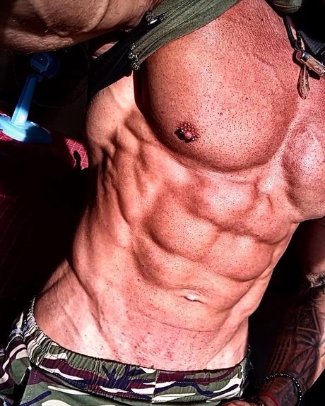 Aaron Wild onlyfans gratis