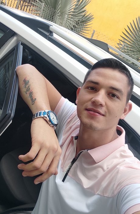 Alejandro G mez onlyfans naked