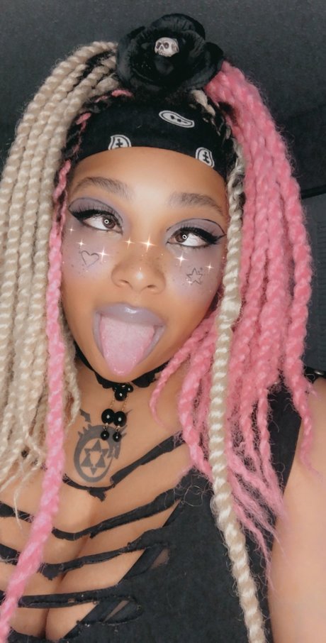 irl anime girl onlyfans.