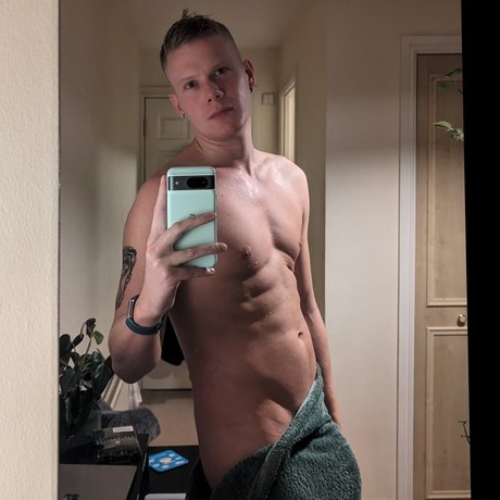 Aiden Andrews leaked onlyfans