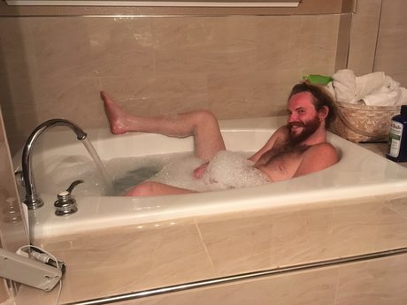 Aarrett Stevenson fans only