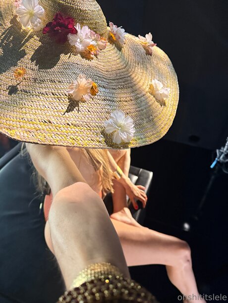 Lele O only fans content