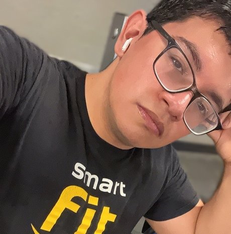 Luis Arturo onlyfans leakes