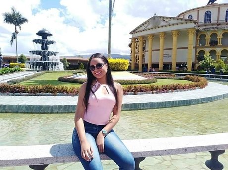 Adrianna Acu a onlyfans pics