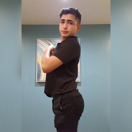 Alexander Barrera onlyfans public photos