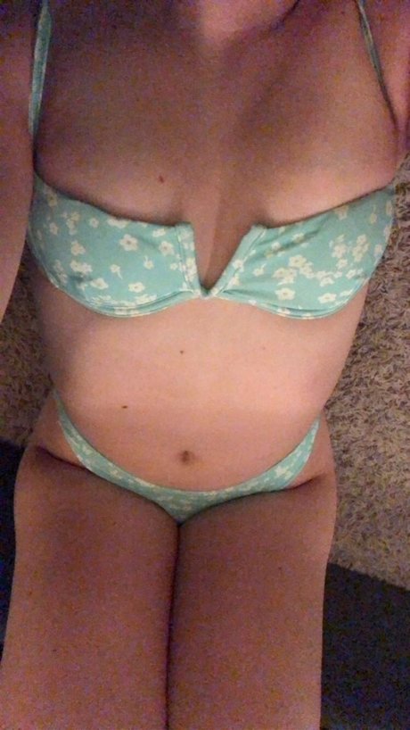 Adi s Average Life onlyfans nude leaked