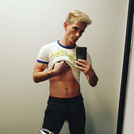 OnlyMeGayHot_ onlyfans leaked dirtyship