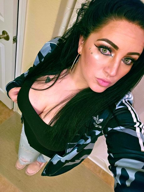 KEKE free rating w VIP SUB onlyfans leaks