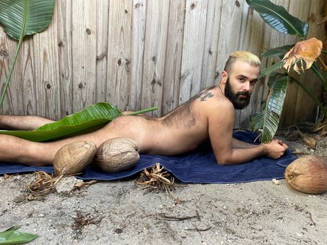 Abe Monroe onlyfans leajs