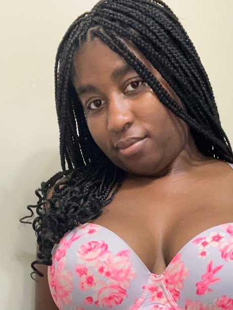 Olivia Lily Fox sexy onlyfans