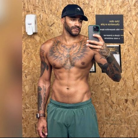 Rael Oliveira onlyfans porn nude