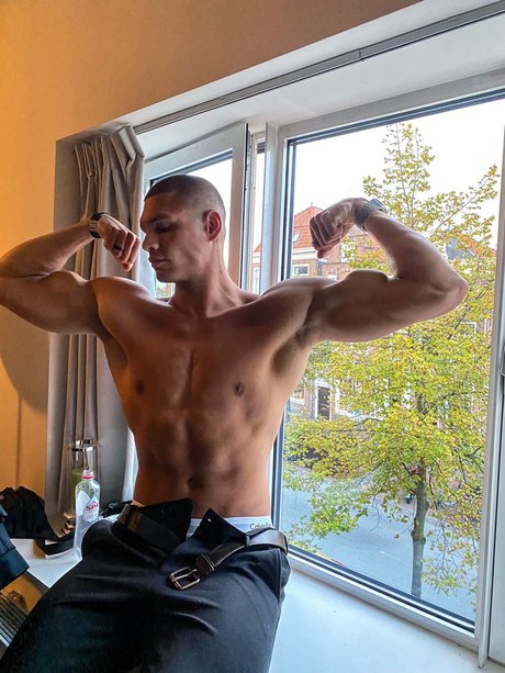 Beau Jonathan onlyfans leak porn