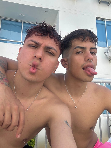 Juan y Gabriel naked only fans