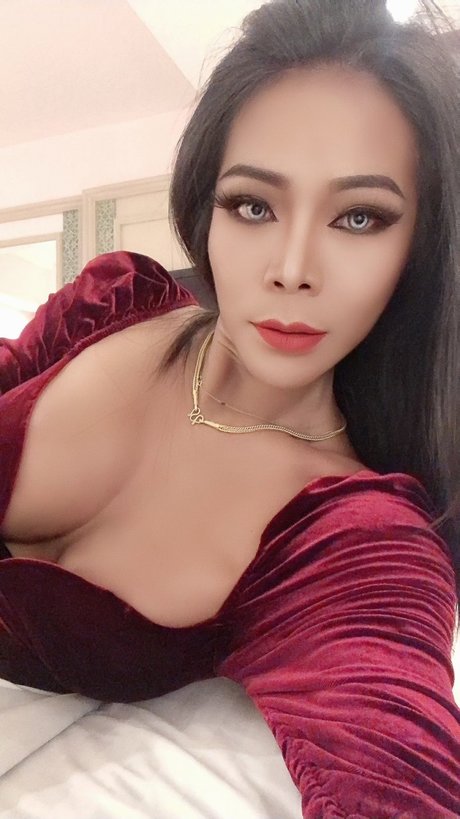 TS Paeng onlyfans leaks porn