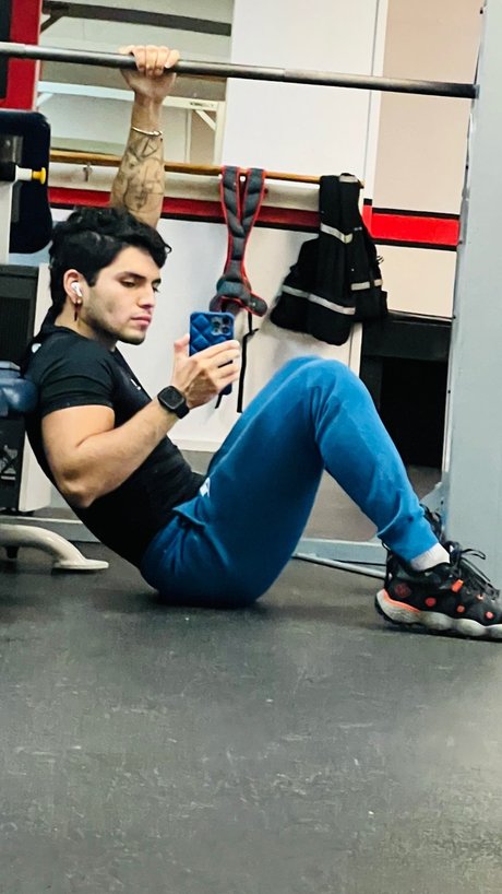 Owen Barajas onlyfans strip