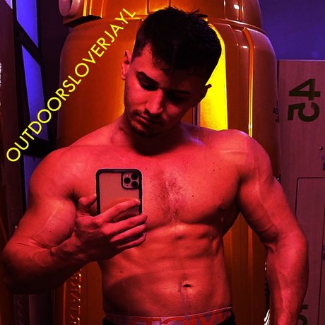 Outdoorlover nude leak onlyfans