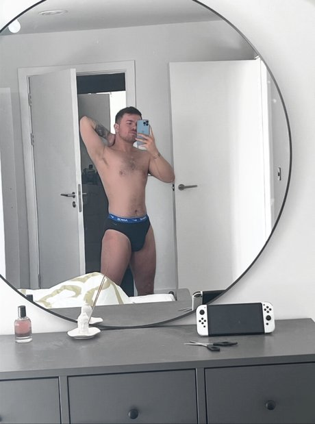 OtfScott naked onlyfans leak