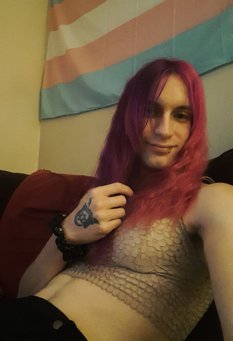 Paskie Songbird onlyfans free