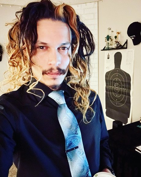 ParisTheReaper onlyfans pictures