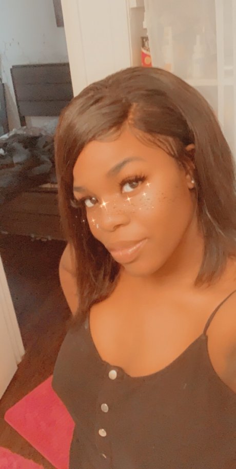 Paradise Ebony onlyfans leaked nude
