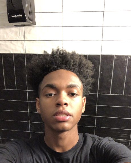 Paper onlyfans photo