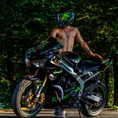 Paky_ nude only fans