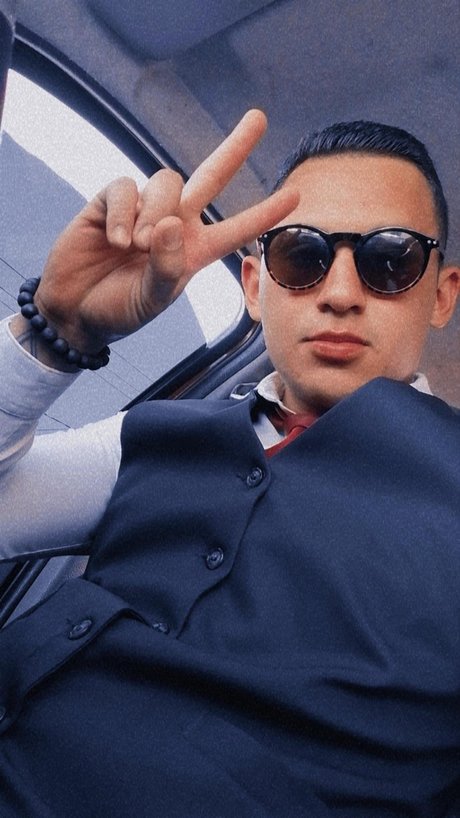 alanzin onlyfans xxx