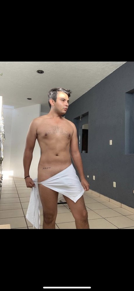 Emi Bluee onlyfans naked