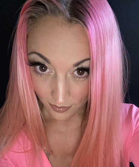 Alana Dro onlyfans uncensored