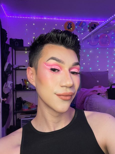 Peter Bread onlyfans leaked