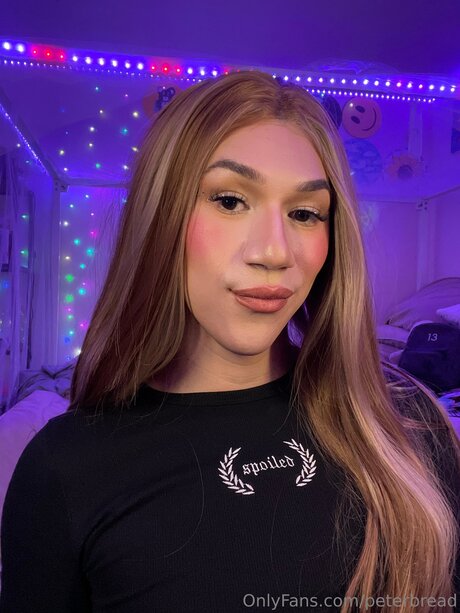 Peter Bread onlyfans boobs