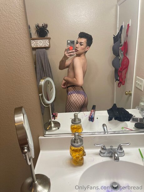 Peter Bread only fans porn