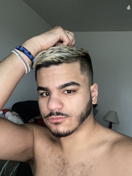 Hairy Booty onlyfans photo