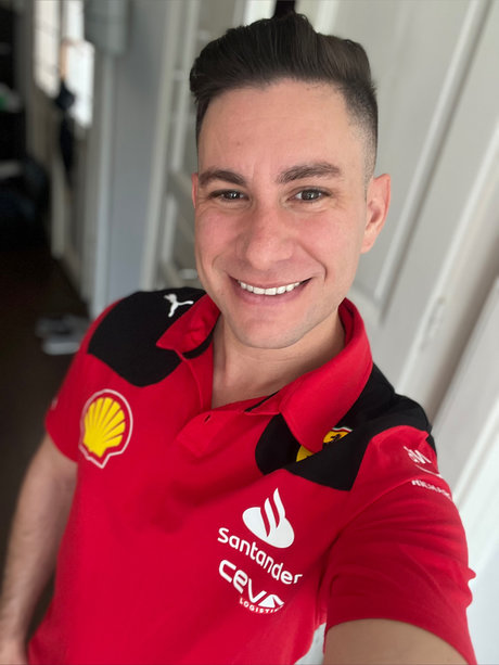 Brad Knight leaks only fans