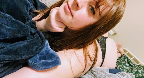 Pepper Jefferson onlyfans topless