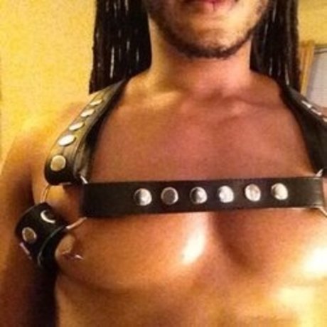 Dumaka naked on onlyfans