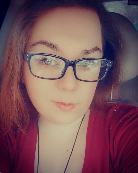 HoneyBadger onlyfans nude porn