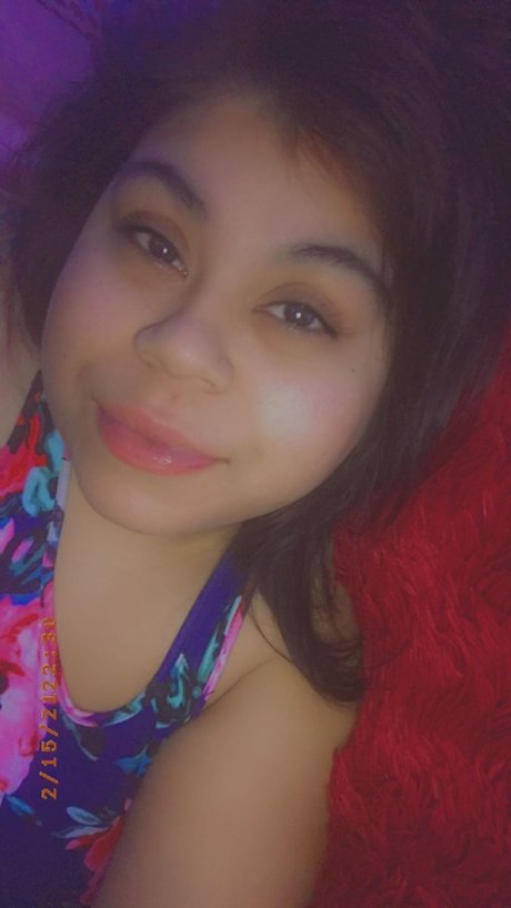 PebblezmakeyaBedRock leak onlyfans nude